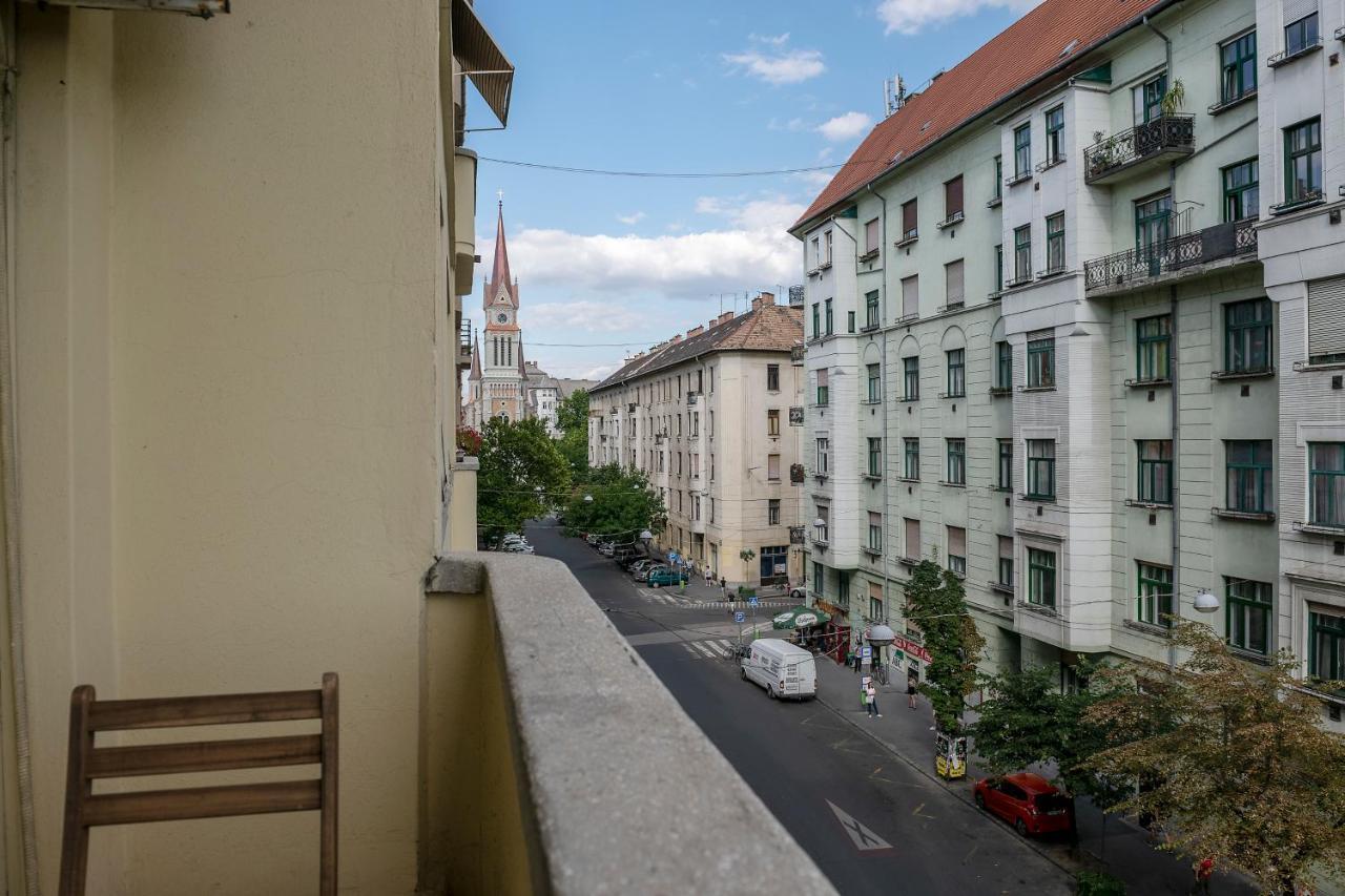 Riverside Balcony Apartment With View To Danube Budapest Kültér fotó