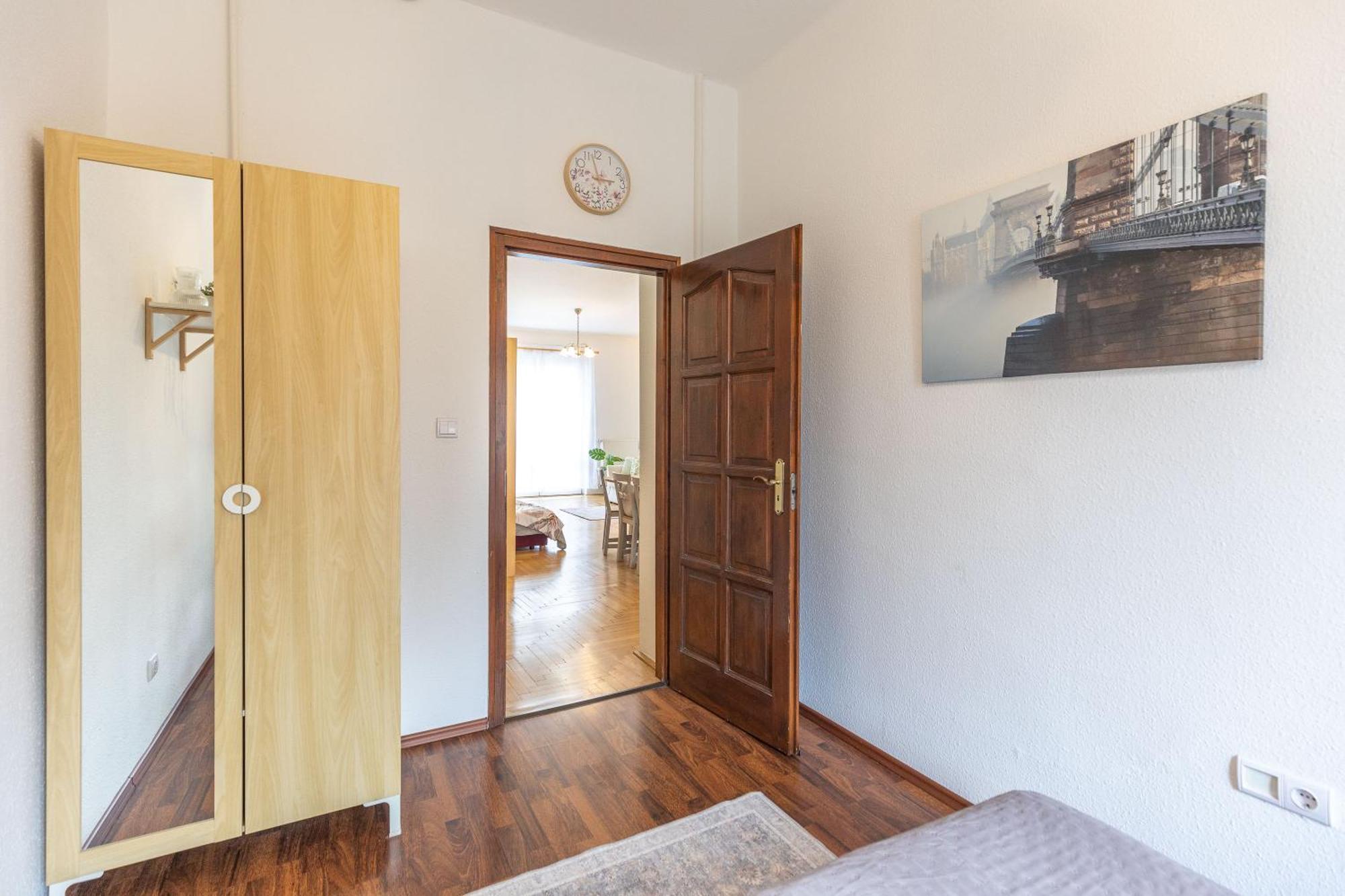 Riverside Balcony Apartment With View To Danube Budapest Kültér fotó